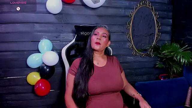 Victoria_kyler live