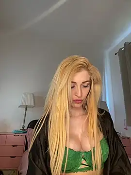 Molly_Johnson_uk live