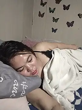 Safiyawild69 live