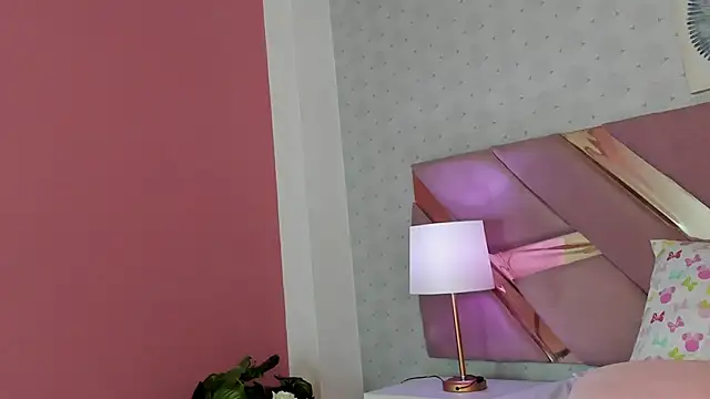 ChloeLaurentt live