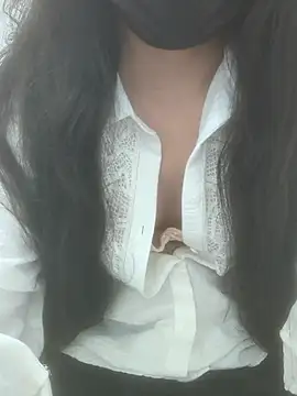 sushmita0 live