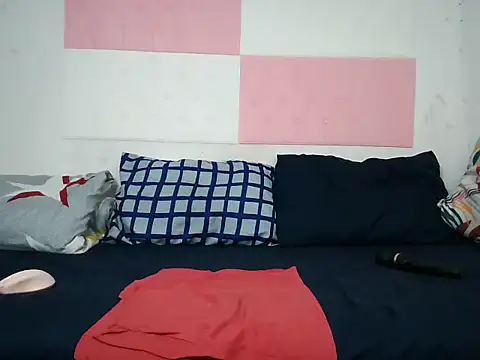BIGTITTISXXX live