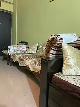 Muskan_alveera18 live