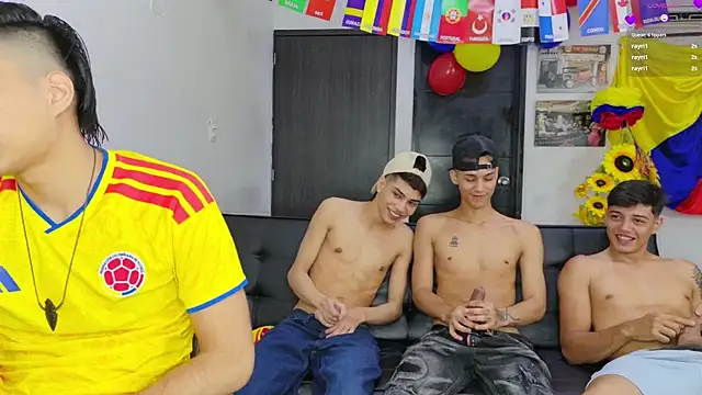 Voyeurism_guyss live