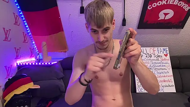 Cookieboy88 live