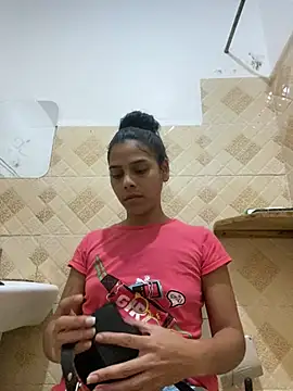 Saray_queen1 live