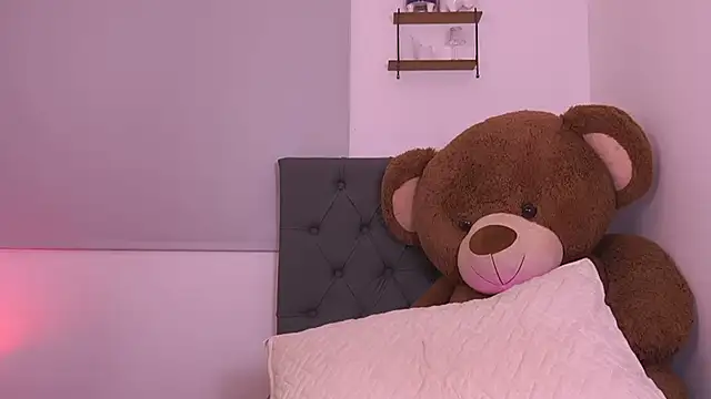 Tiana_sanders live