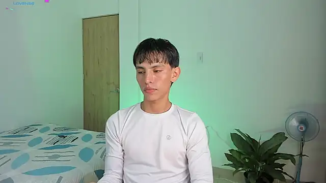 andrew_courtzz live