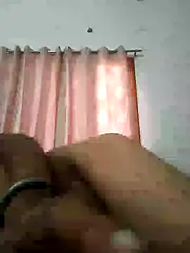 Bhabhi-auntylover live