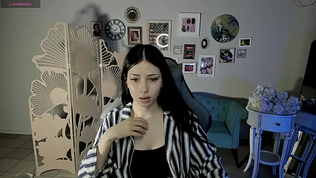 DianaRayyy live