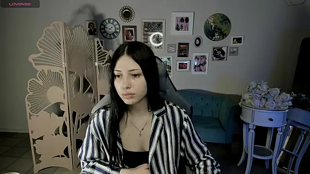 DianaRayyy live