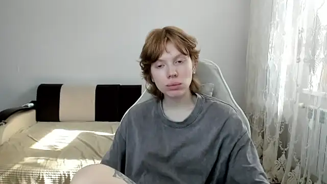 StellaDavis live