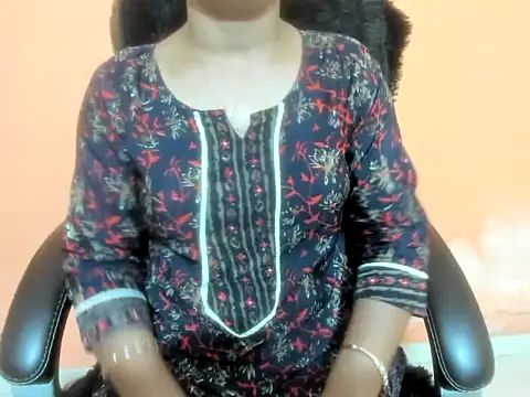Kudi_Kiyara live