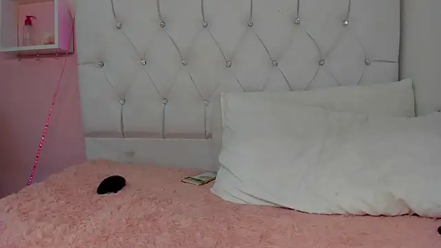 18candys live