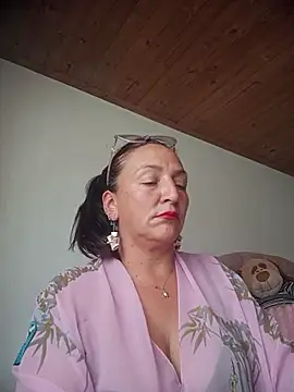 dangerous_milf live