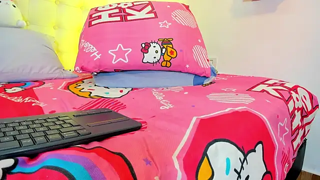 MiaEvans0 live