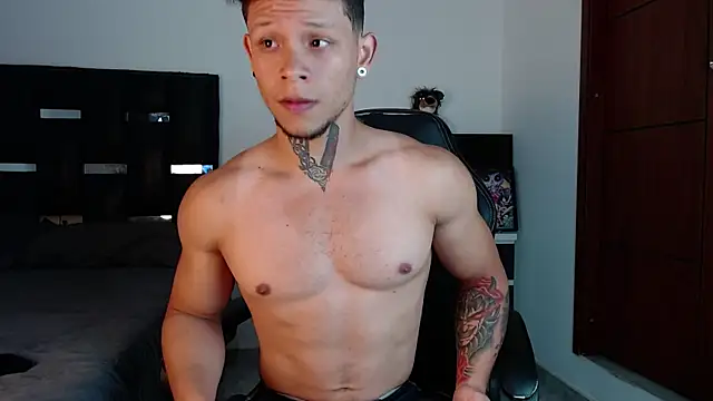 Erosscott_ live