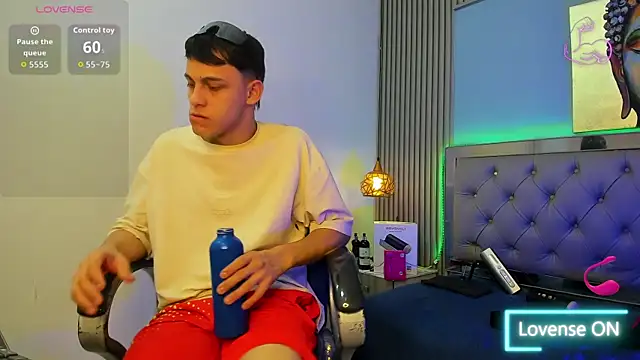 Ethanx18_ live