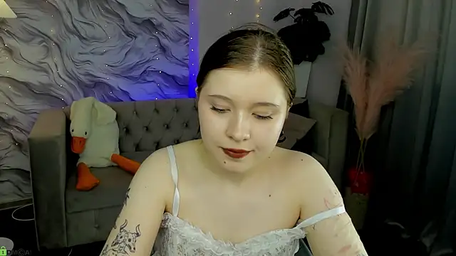 Kylie-Voss live
