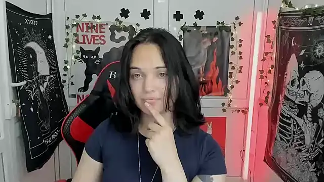 Caroline_cutte live