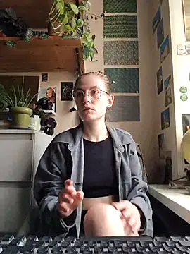 Shy_Bamby live