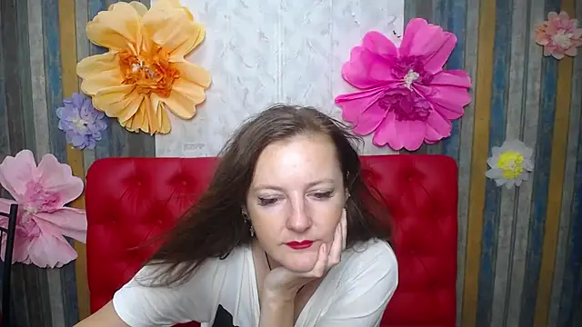 MeganPirs live