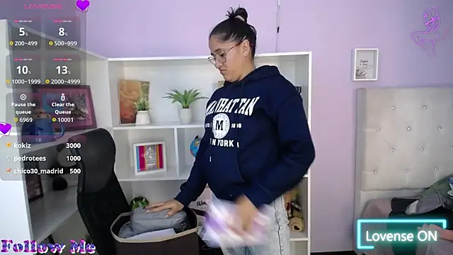 chantal_adams0 live