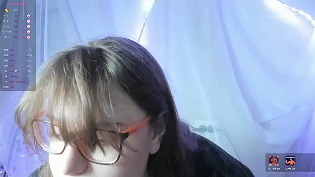 Seductive_She_Wolf live