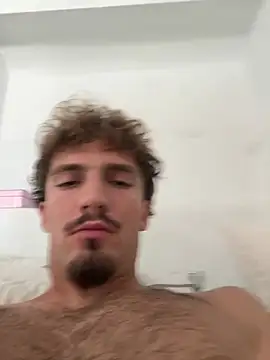 Albert_daddyyy live