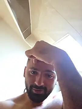 StraightSerb live
