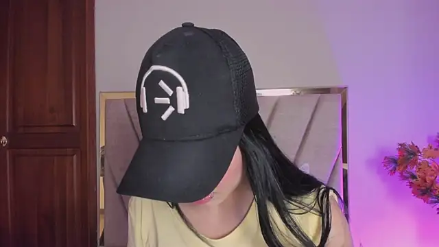 AbbieJoness_ live