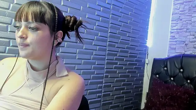 kloe_owen live