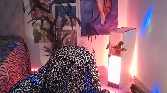DONZELAFATALJF live